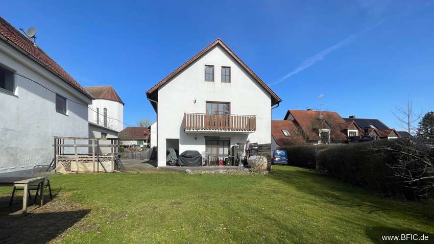 Etagenwohnung Althegnenberg - 3 Zimmer, 82 m&sup2;, 1.100&euro; | Angebot:27341952