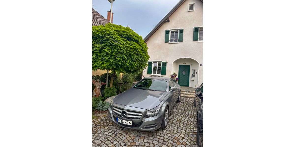 Mercedes-Benz CLS 350 313.000 km 12.990 &euro; Augsburg 86167