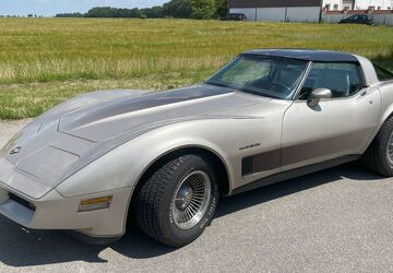 Corvette C3 24.200 km 28.900 &euro; Graben 86836