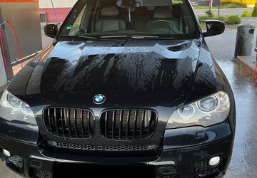 BMW X5 187.000 km 14.600 &euro; Augsburg 86165