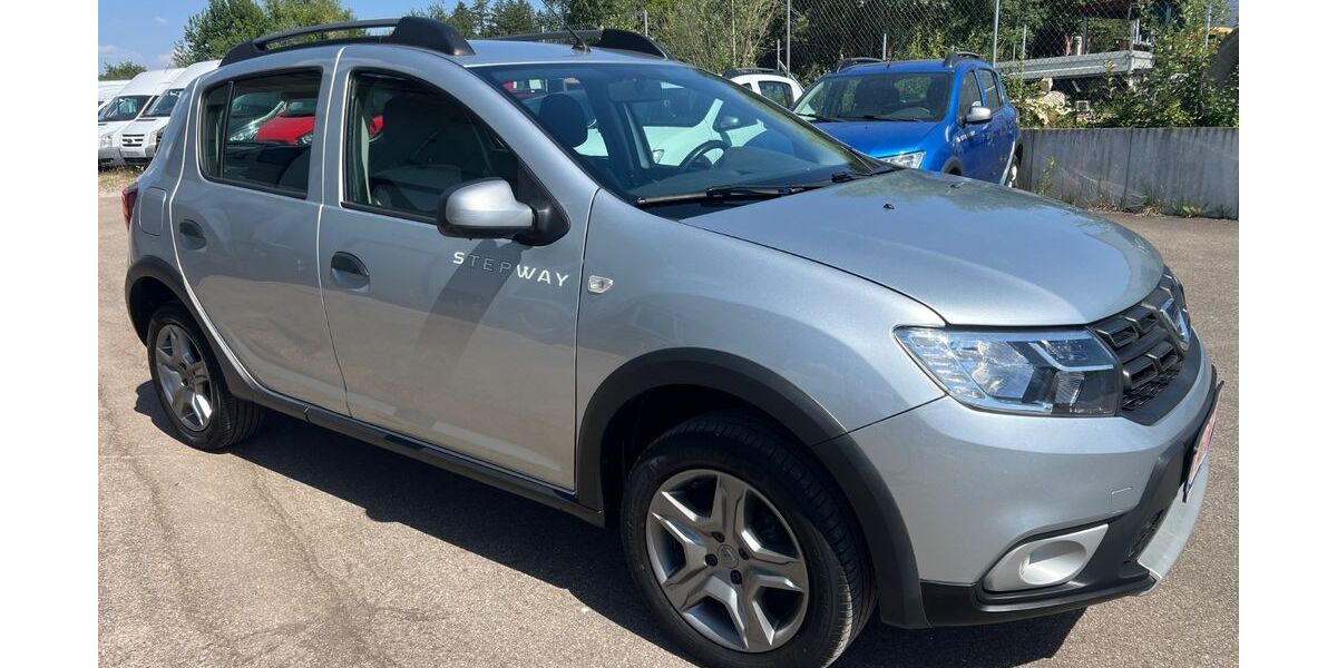Dacia Sandero 85.000 km 7.480 &euro; Gessertshausen 86459