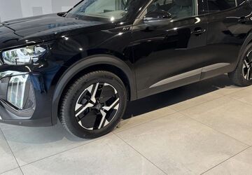 Peugeot 2008 16.959 km 23.199 &euro; Augsburg 86179