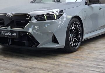 BMW M5 4.900 km 122.489 &euro; Königsbrunn 86343