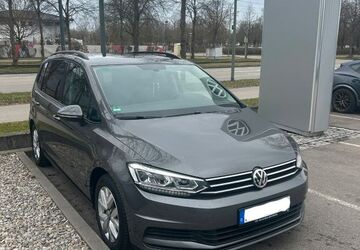 VW Touran 155.000 km 14.100 &euro; Augsburg 86159