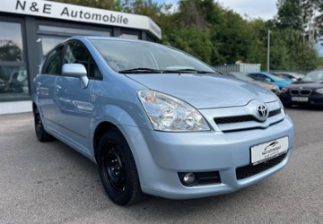 Toyota Corolla Verso 118.000 km 4.390 &euro; Augsburg 86165