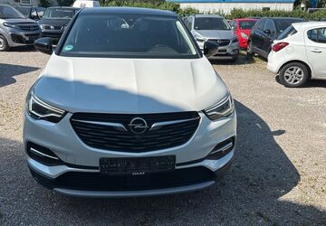 Opel Grandland (X) 81.000 km 14.500 &euro; Augsburg 86167