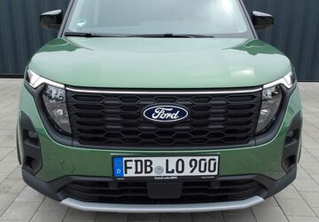 Ford Tourneo Courier 5.000 km 28.990 &euro; Kissing 86438