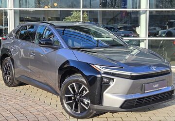 Toyota bZ4X 7.900 km 36.990 &euro; Stadtbergen 86391