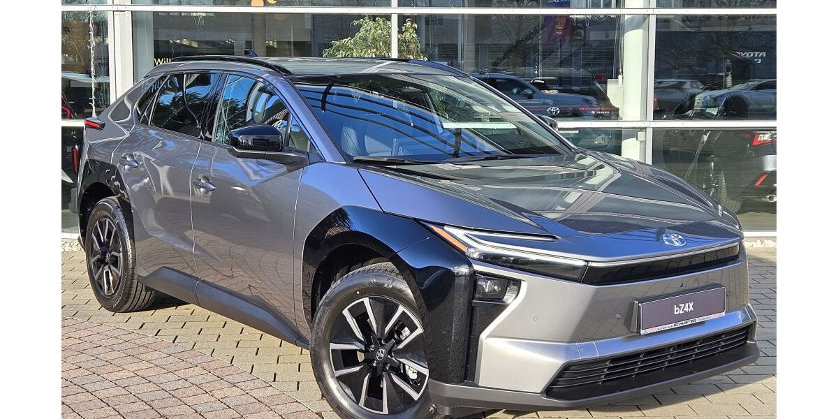 Toyota bZ4X 7.900 km 36.990 &euro; Stadtbergen 86391