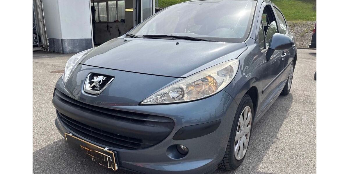 Peugeot 207 127.000 km 1.790 &euro; Mering bei München/ Augsburg 86415