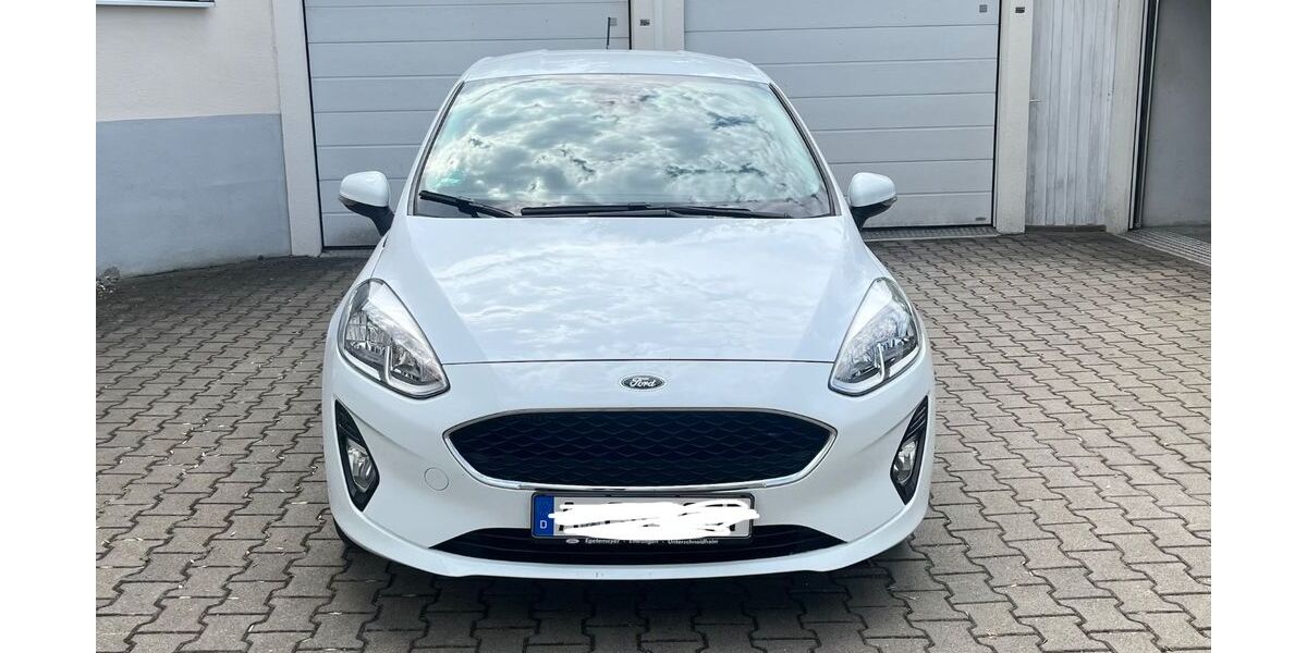 Ford Fiesta 44.500 km 9.900 &euro; Neusäß 86156