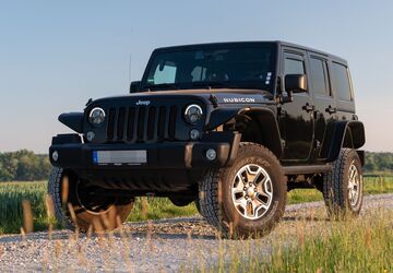 Jeep Wrangler 152.000 km 25.500 &euro; Augsburg 86199