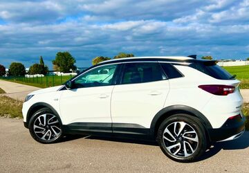 Opel Grandland (X) 125.000 km 14.000 &euro; Augsburg 86167