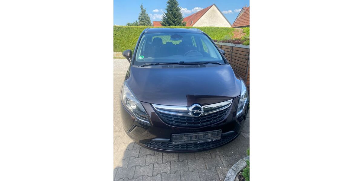 Opel Zafira Tourer 257.000 km 3.100 &euro; Affing 86444