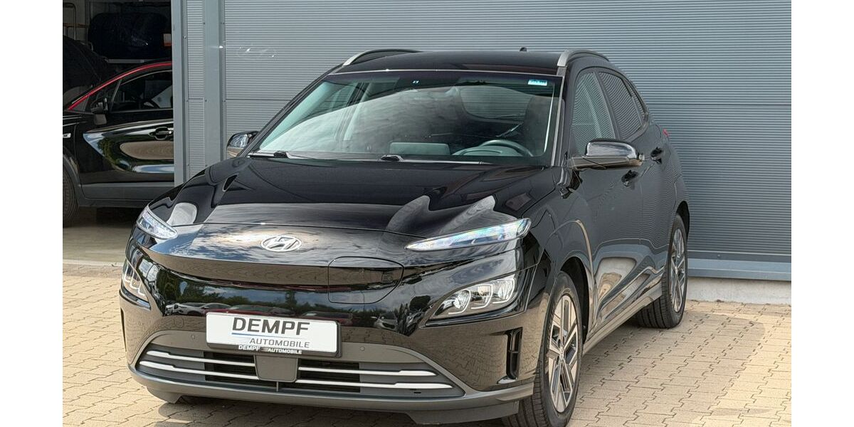 Hyundai KONA Elektro 92.000 km 22.980 &euro; Augsburg 86167