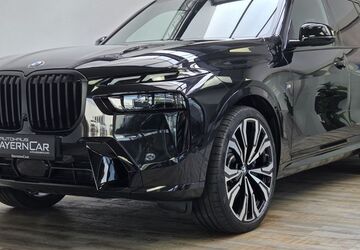 BMW X7 4.900 km 97.389 &euro; Königsbrunn 86343