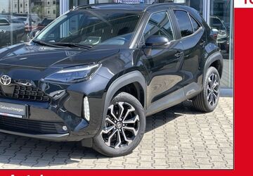 Toyota Yaris Cross 13.715 km 26.680 &euro; Augsburg-Göggingen 86199