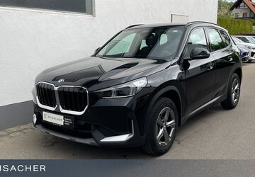 BMW X1 12.489 km 33.890 &euro; Augsburg 86167