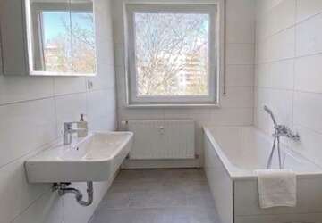Wohnung Langweid am Lech - 4 Zimmer, 98 m&sup2;, 1.450&euro; | Angebot:27362847