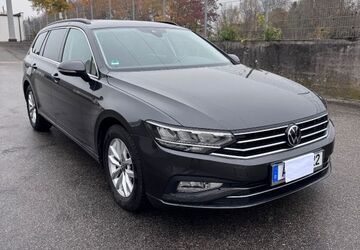 VW Passat Variant 86.000 km 21.800 &euro; Augsburg 86169