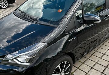 Toyota Yaris 58.000 km 13.900 &euro; Altomünster 85250