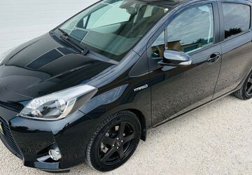 Toyota Yaris 32.288 km 11.490 &euro; Kühbach 86556