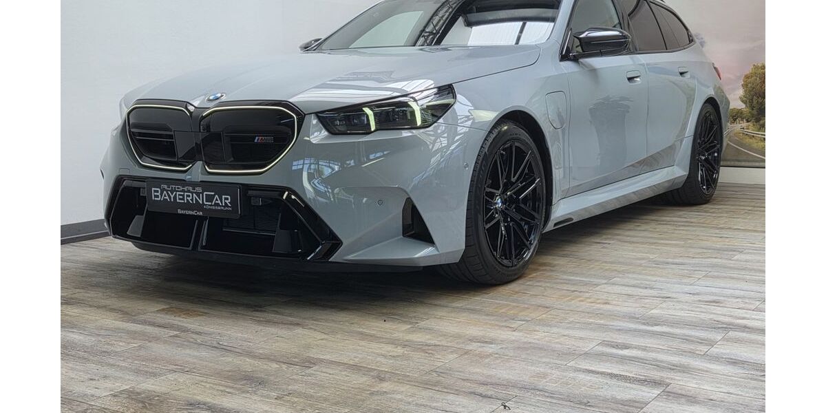 BMW M5 4.600 km 124.989 &euro; Königsbrunn 86343