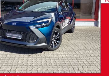Toyota C-HR 11.500 km 31.980 &euro; Augsburg-Lechhausen 86165