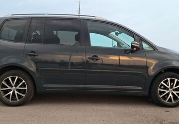 VW Touran 339.000 km 6.500 &euro; Augsburg 86159