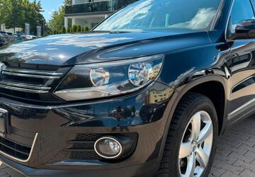 VW Tiguan 146.000 km 9.900 &euro; Augsburg 86165