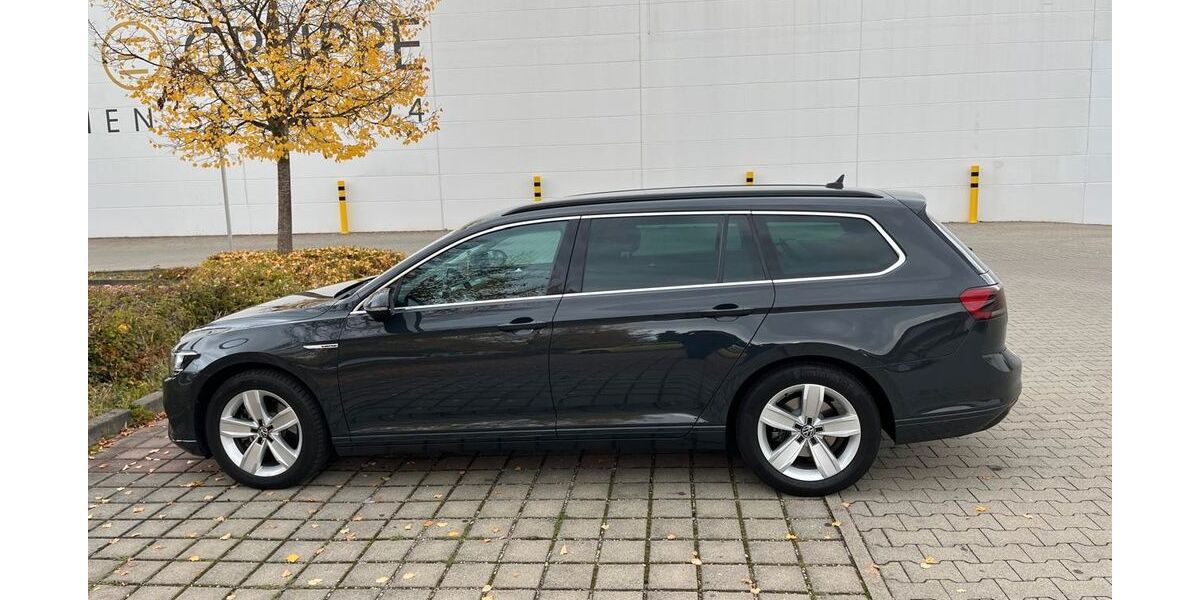 VW Passat Variant 128.000 km 20.090 &euro; Augsburg 86169