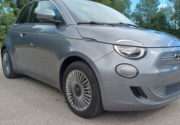 Fiat 500e 17.000 km 17.490 &euro; Moorenweis 82272