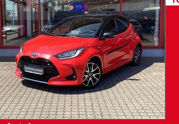 Toyota Yaris 41.900 km 18.490 &euro; Augsburg-Lechhausen 86165