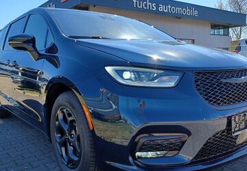 Chrysler Pacifica 34.772 km 43.990 &euro; Augsburg 86165