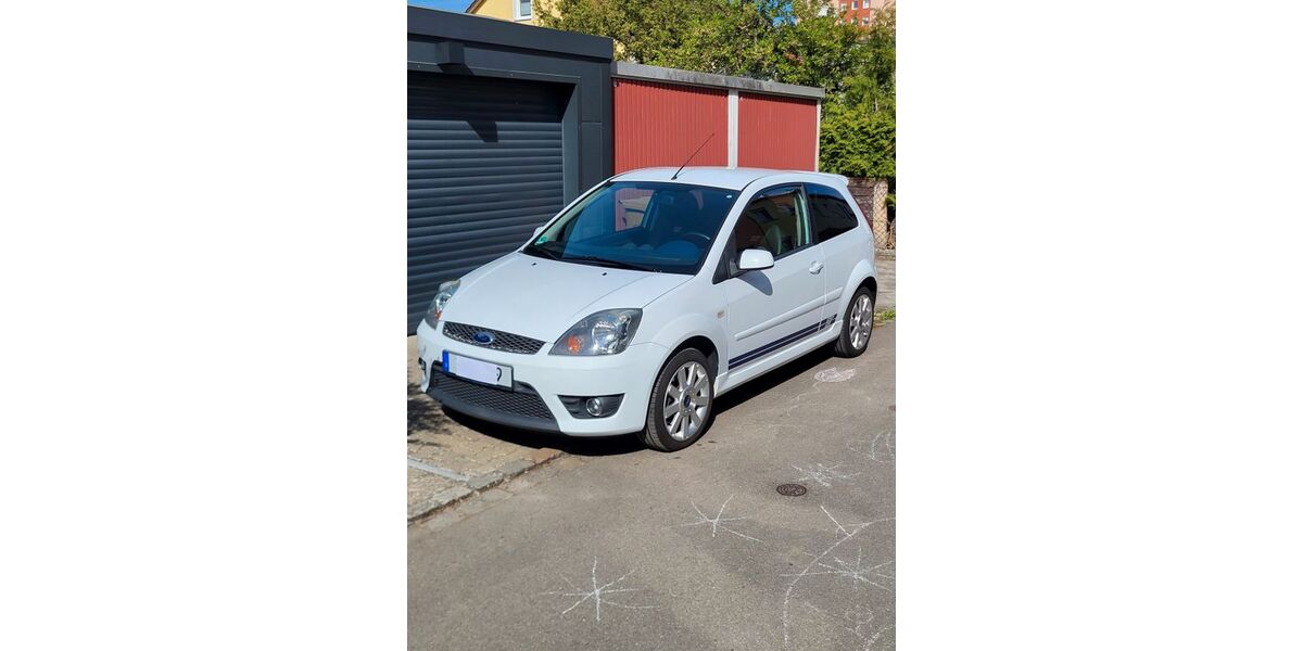 Ford Fiesta 67.800 km 9.600 &euro; Augsburg 86179