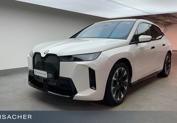 BMW iX 27.793 km 76.749 &euro; Augsburg 86167