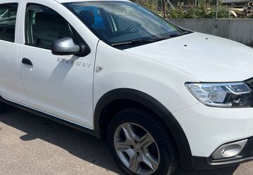 Dacia Sandero 19.000 km 10.680 &euro; Gessertshausen 86459
