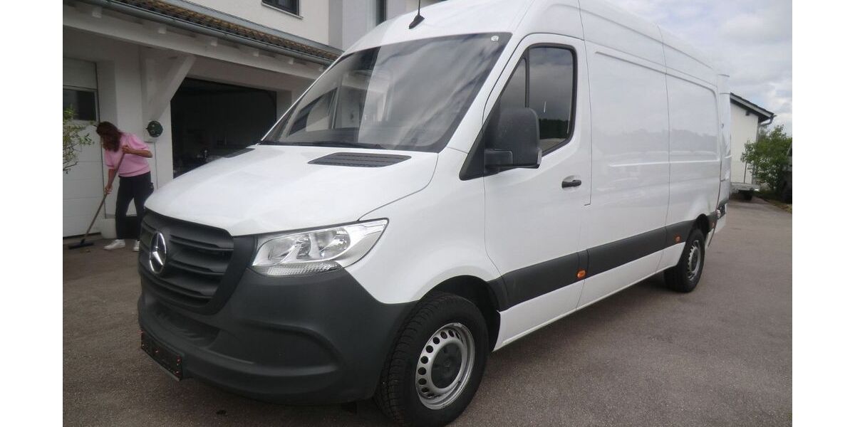 Mercedes-Benz Sprinter 66.502 km 21.900 &euro; Mickhausen 86866