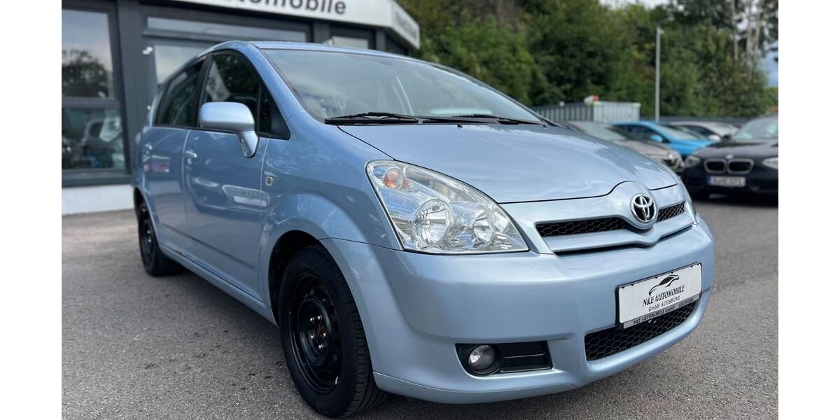 Toyota Corolla Verso 118.000 km 4.390 &euro; Augsburg 86165