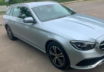 Mercedes-Benz E 220 74.988 km 26.450 &euro; Augsburg 86179