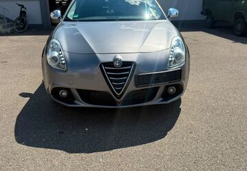 Alfa Romeo Giulietta 163.947 km 8.999 &euro; Augsburg 86154