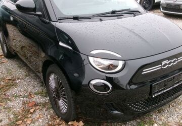 Fiat 500e 10.312 km 18.980 &euro; Augsburg 86179