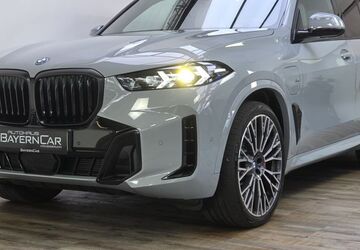 BMW X5 7.450 km 98.489 &euro; Königsbrunn 86343