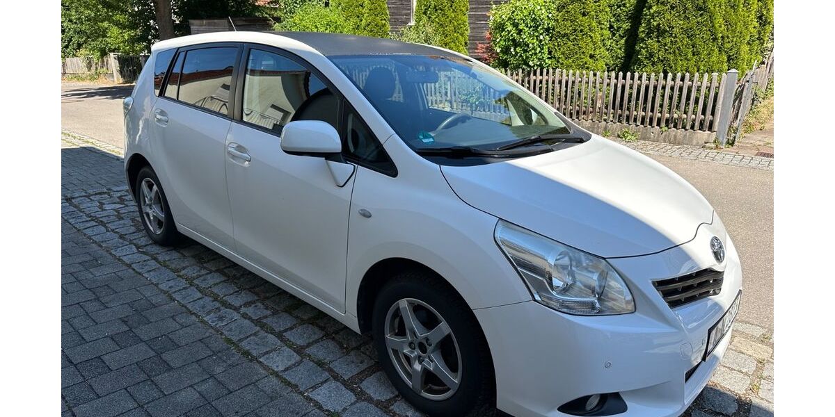 Toyota Verso 171.500 km 7.400 &euro; Fischach 86850